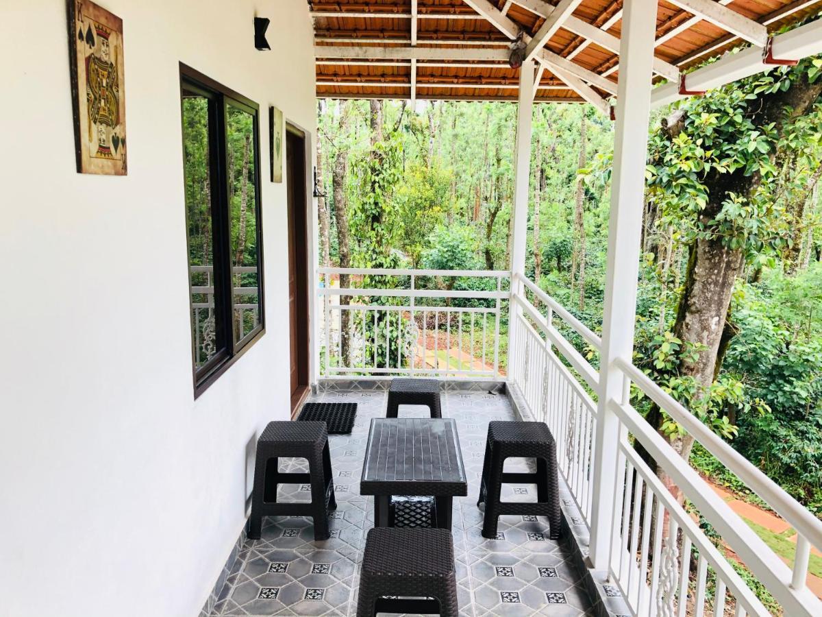 Silver Springs Homestay Chikmagalur Exterior photo